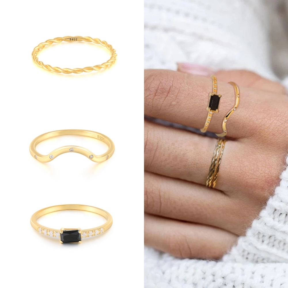 NEW Dainty 18k Yellow Gold Diamond Onyx Band Ring - Picture 8 of 9